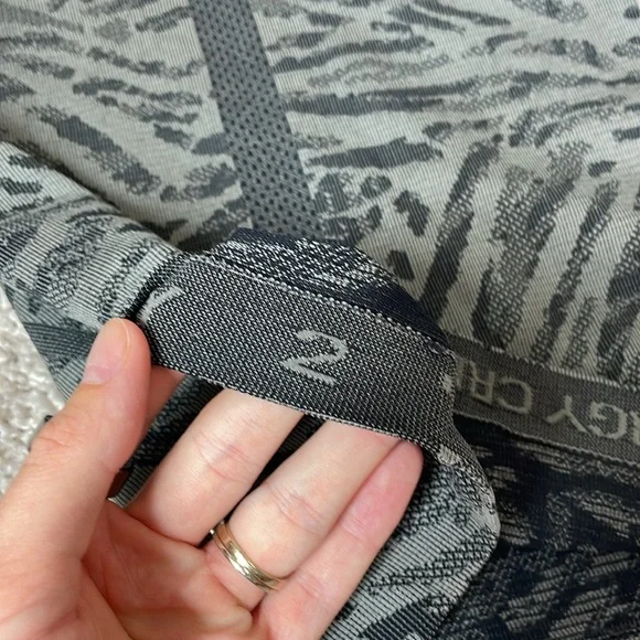 Lululemon Swiftly Tech Long Sleeve Shirt 2.0 *Race Length - Picture 8 of 9